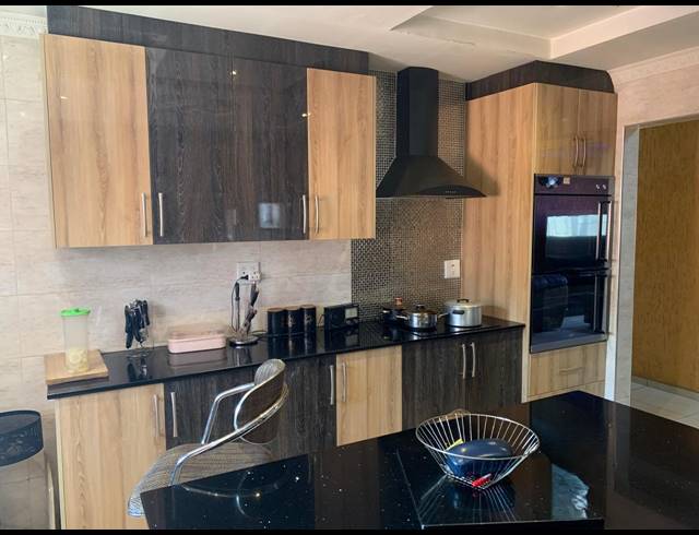 3 BEDROOM HOUSE FOR SALE IN MEYERTON PARK